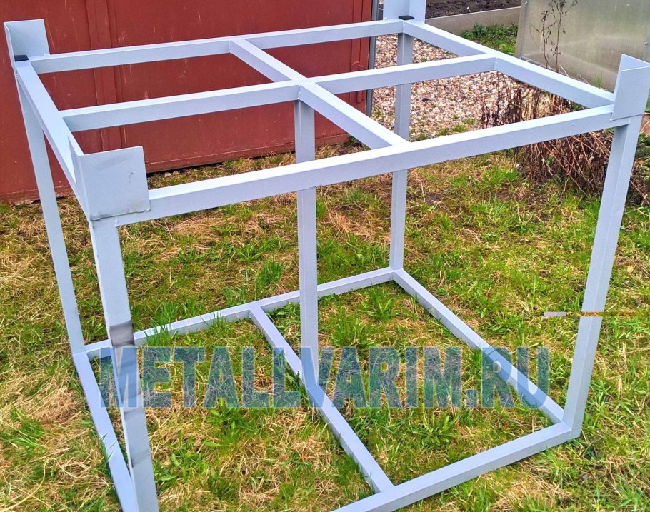 Подставка под бак т2000