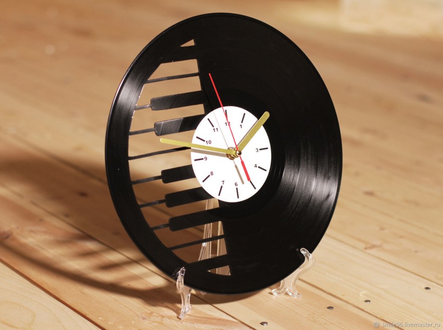 Декор из виниловых пластинок