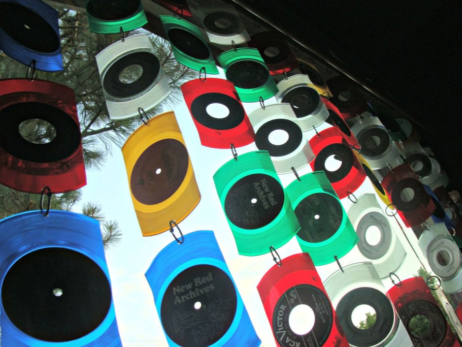 Пластинки виниловые поделки