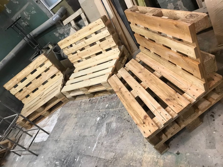 Мебель из европаллетов