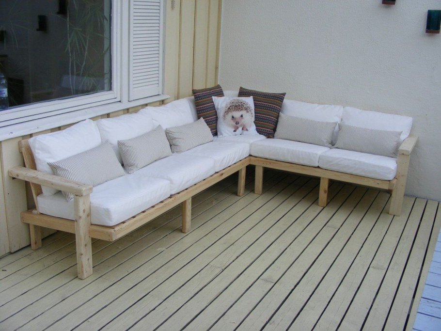 Раздвижной диван из паллет