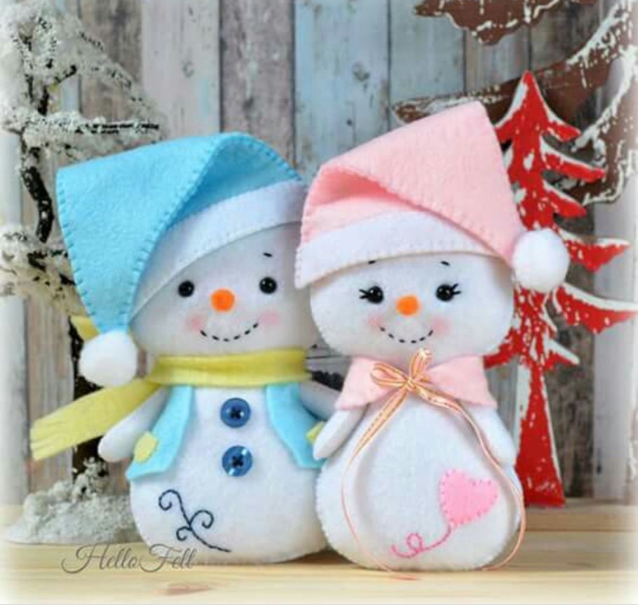 Игрушки из фетра Снеговик