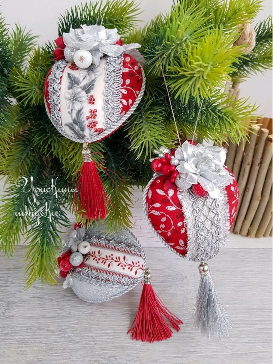 Сделать новогоднее украшение с клюквой