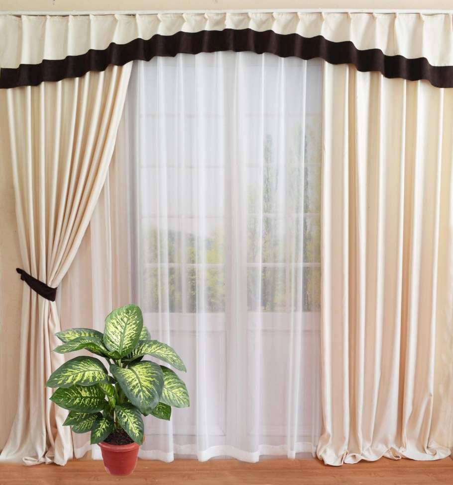 Комплект штор ДОМАЛЕТТО