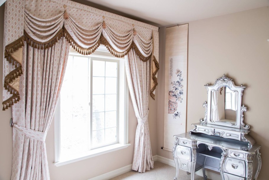 Ламбрекен джабот