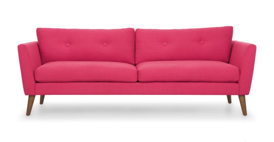 Розовый диван