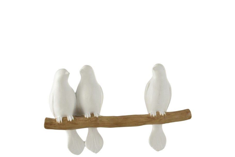 Декор стены ветками деревьев