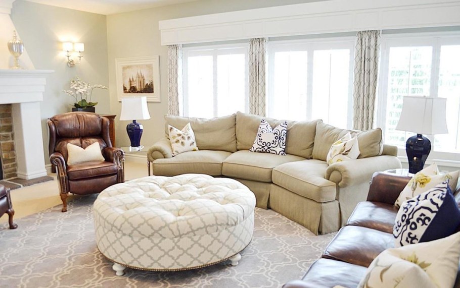 Диван эркерный для гостиной