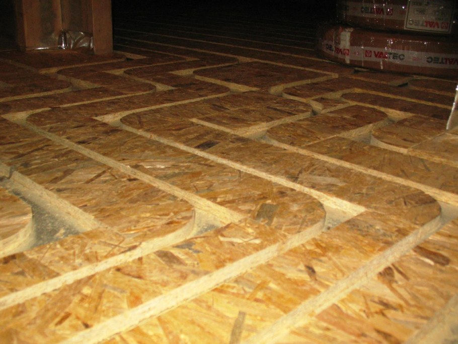 Пол из искусственного камня