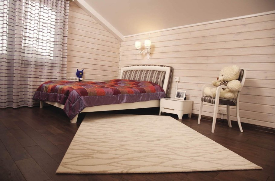 Светлая имитация бруса в интерьере