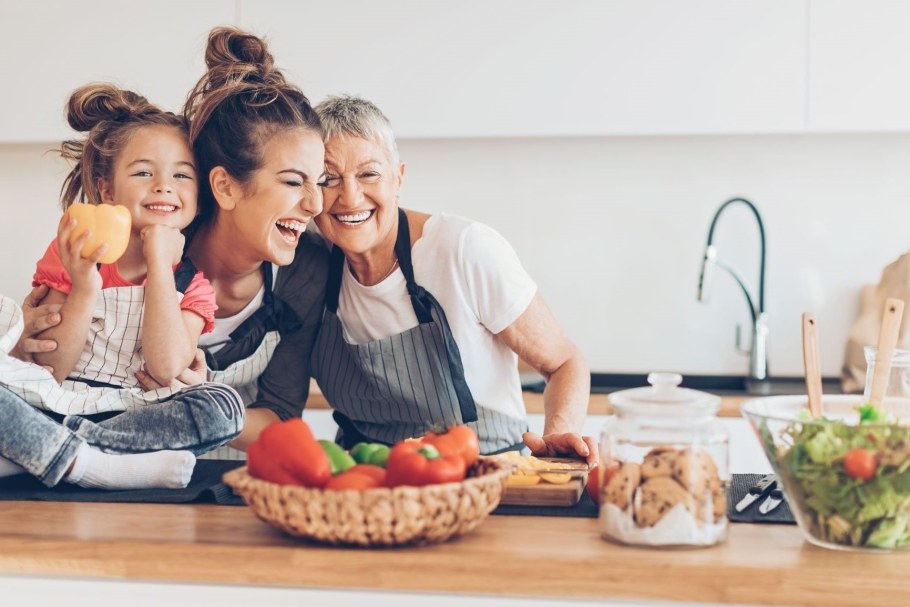 Люди на кухне