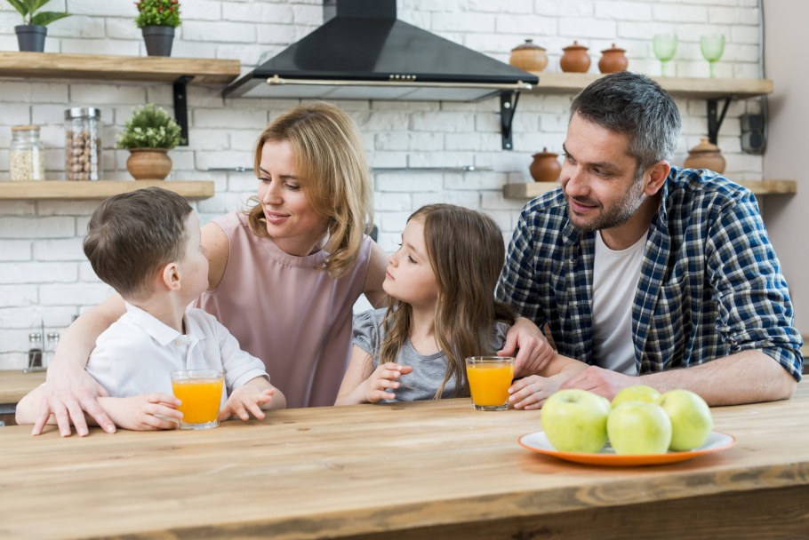 Завтрак с семьей