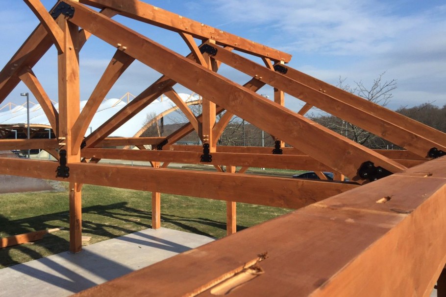 Деревянная ферма Тимбер фрейм