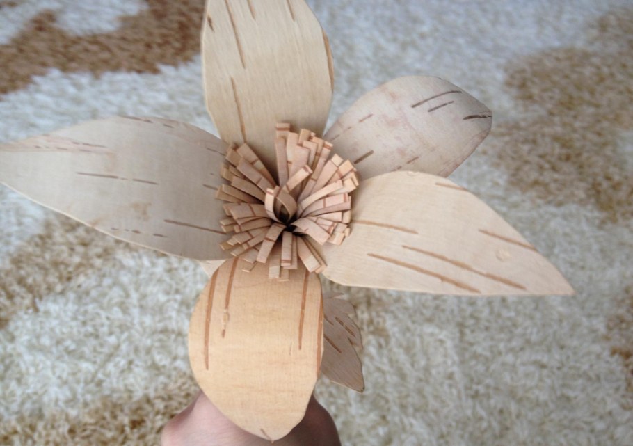 Цветы из бересты