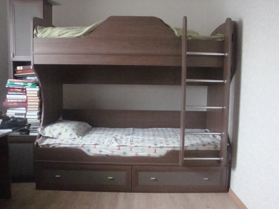 Любимый дом Бруна стенка