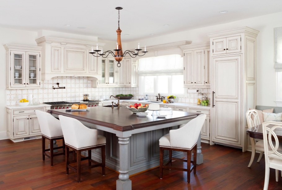 Кухня с островом