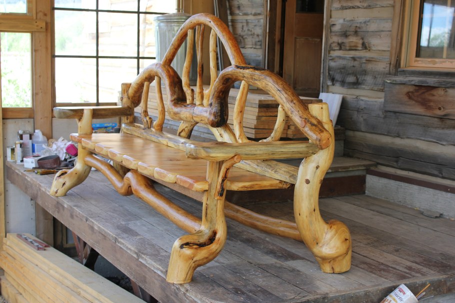 Мебель из дерева рустикальный стиль