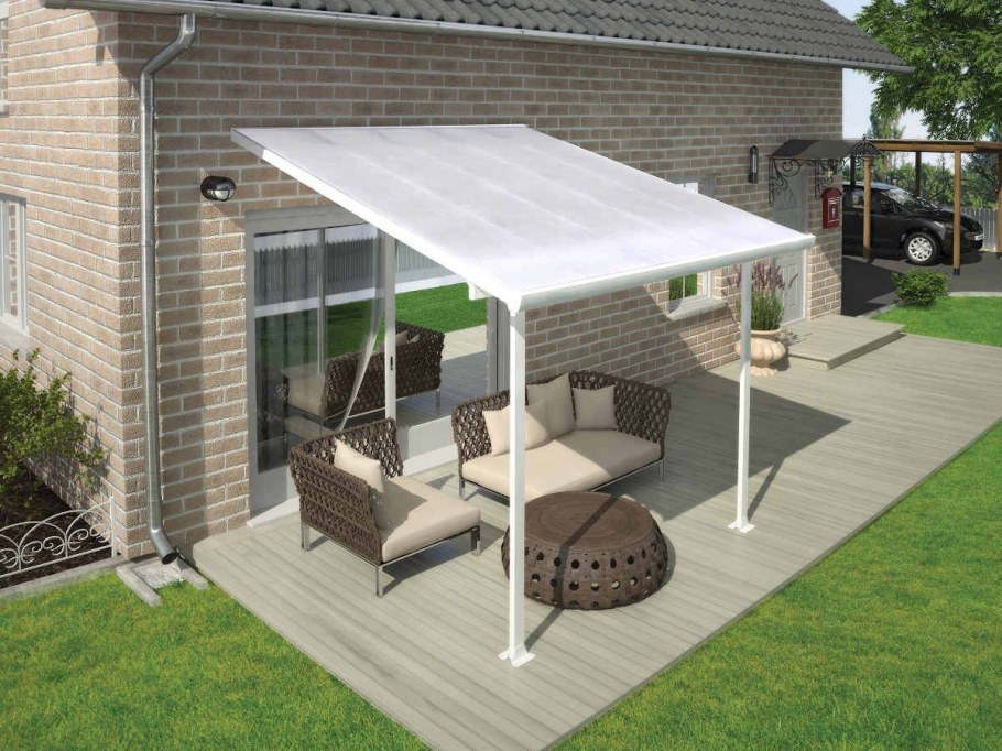 Навесы из поликарбоната для дачи