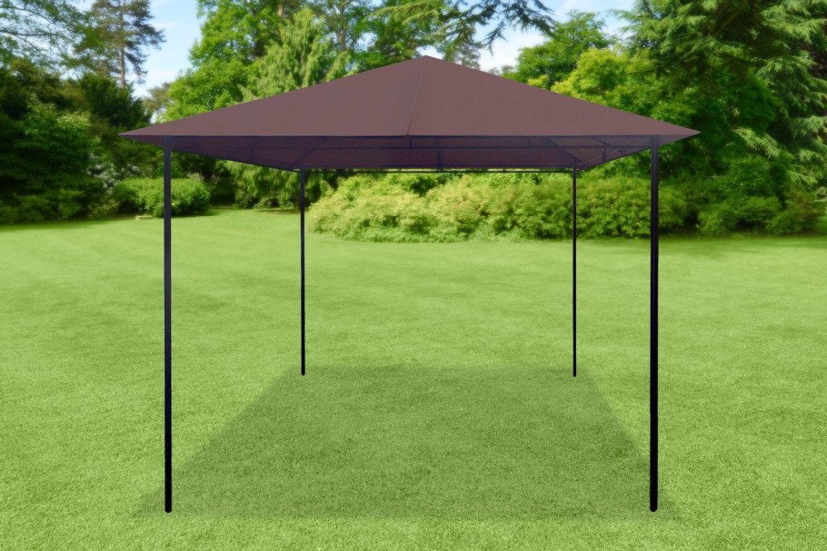 Простая беседка из бревен