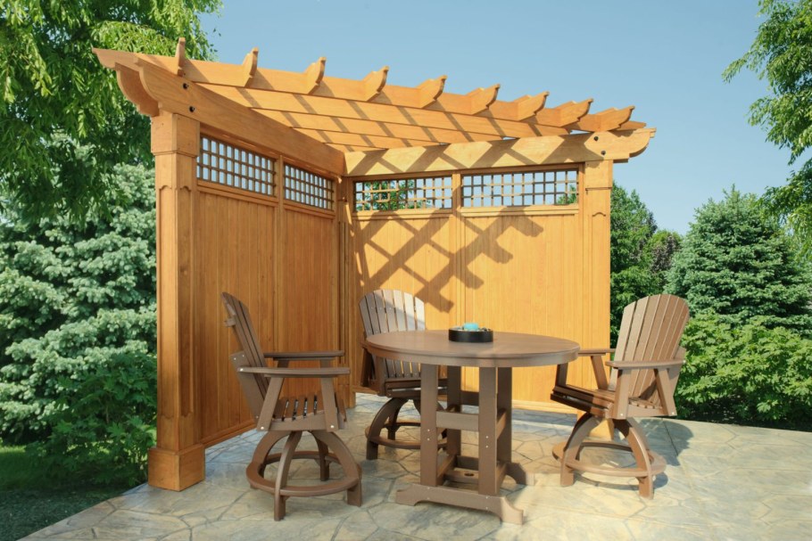 Навес на даче из досок