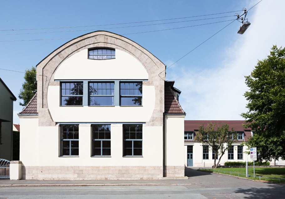 Веймарский университет-баухаус