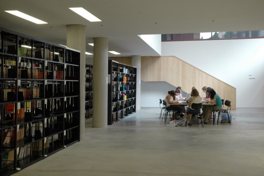 Баухаус университет Германия