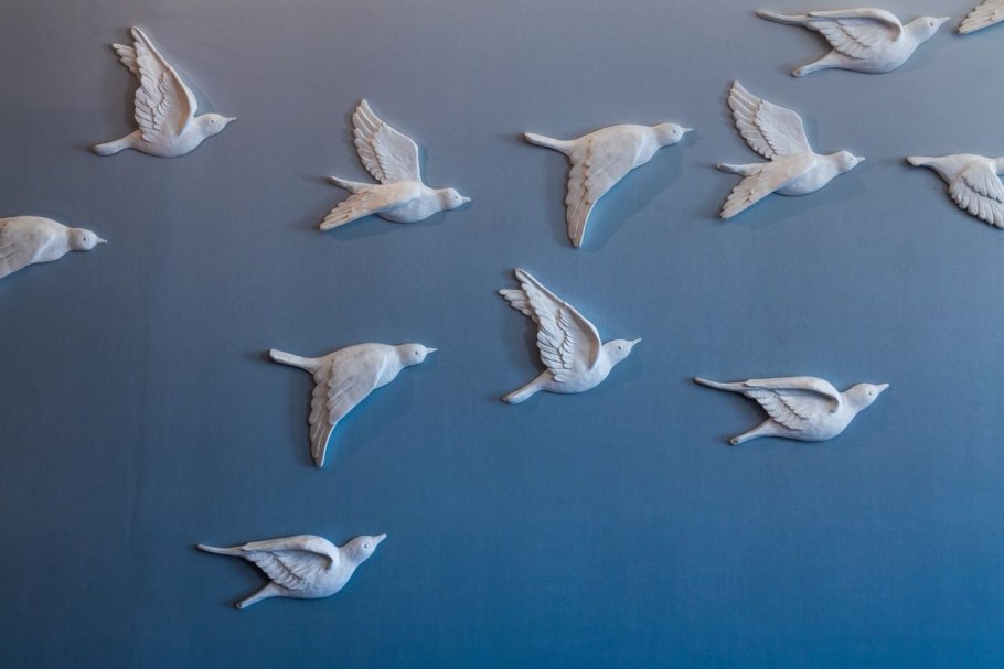 Недорогой декор стен