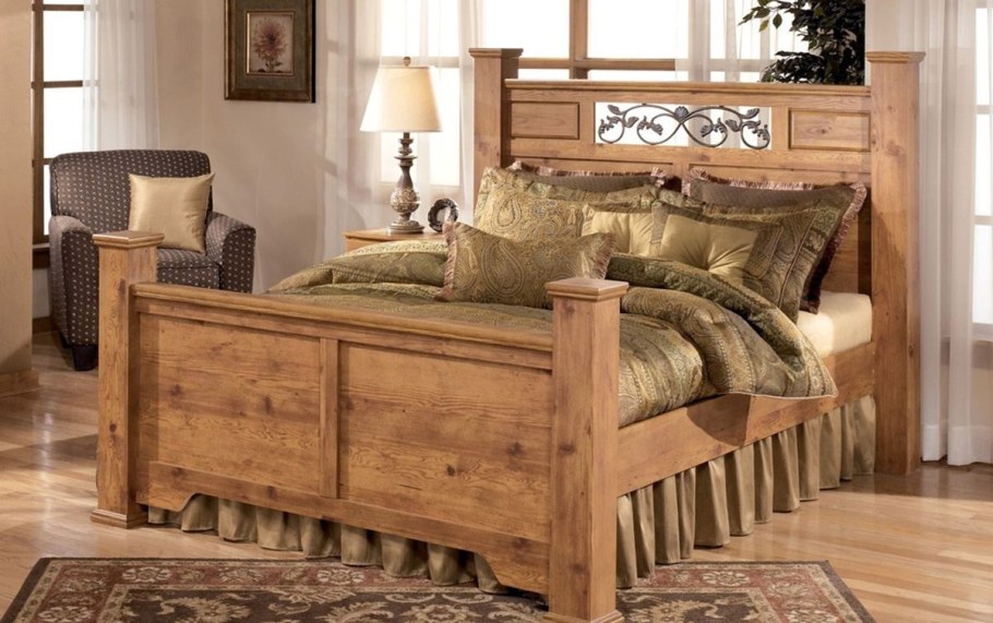 Кровати Кинг сайз из массива