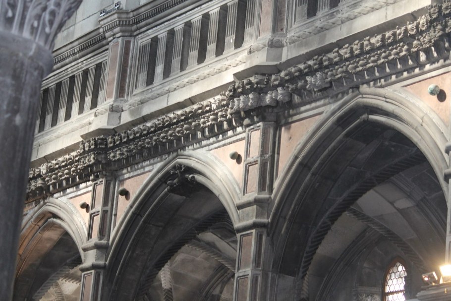 КОНТРФОРС башни