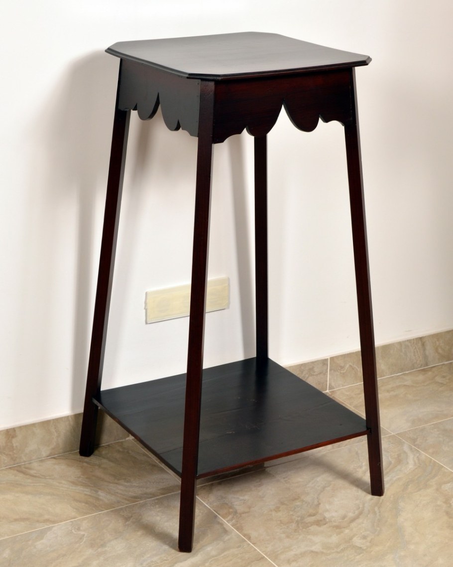 Старинная прямоугольная чаша фарфор с рыбами