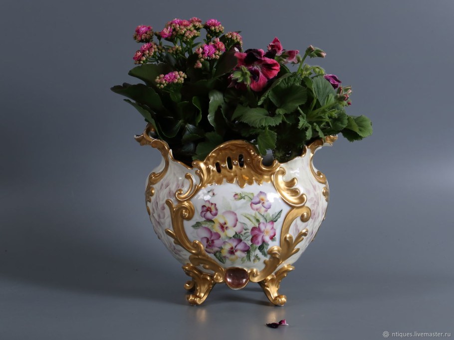 Жардиньерка Дионис