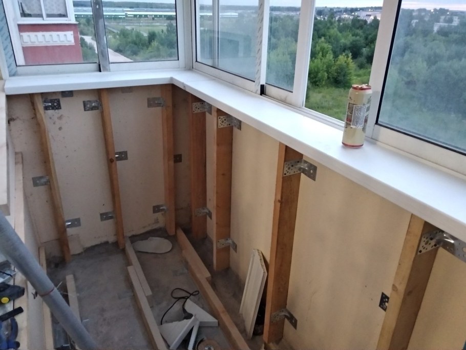 Утепление и отделка балкона