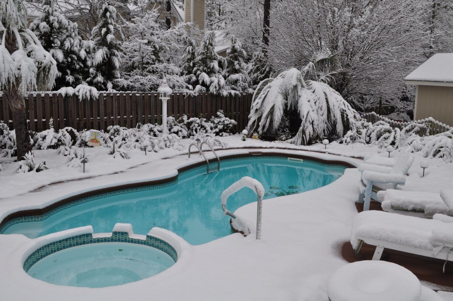 Охта парк бассейн