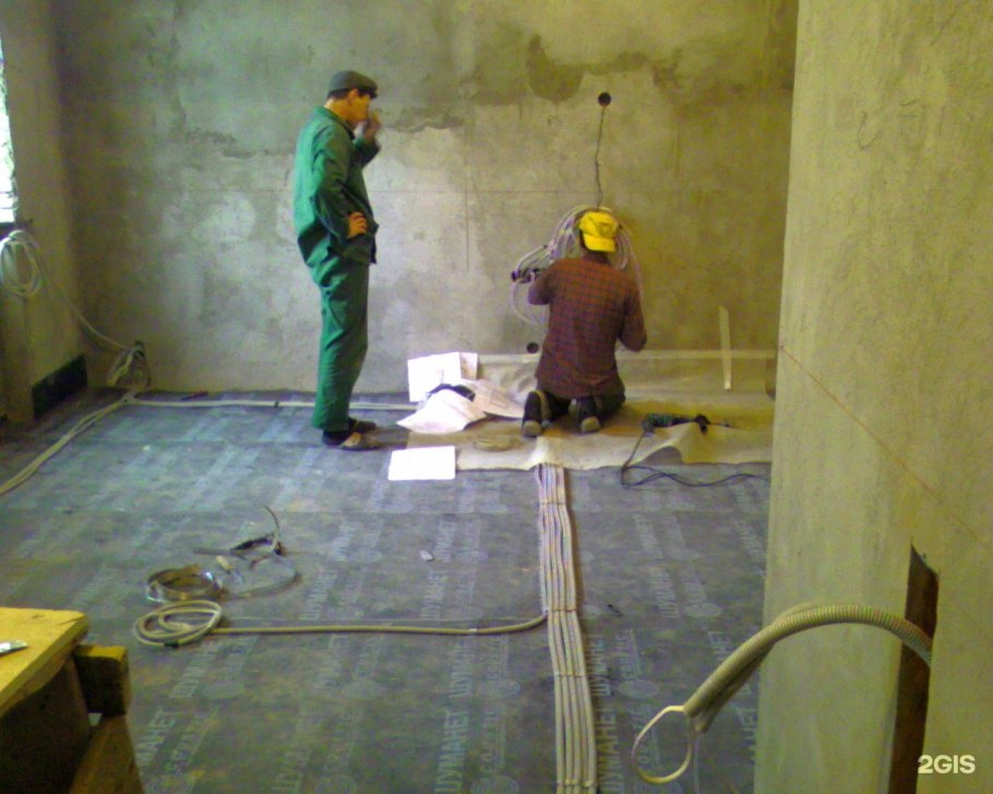 Требующее ремонта помещение
