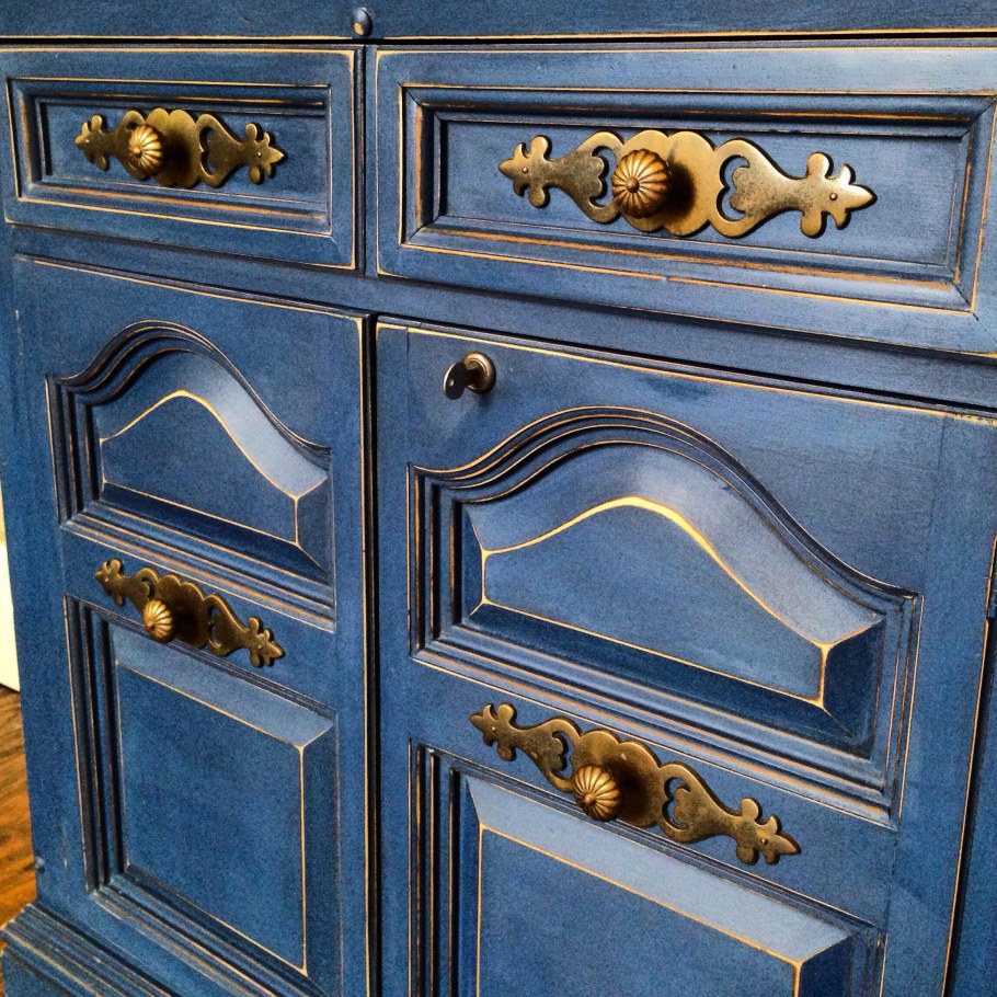 Перекраска мебели