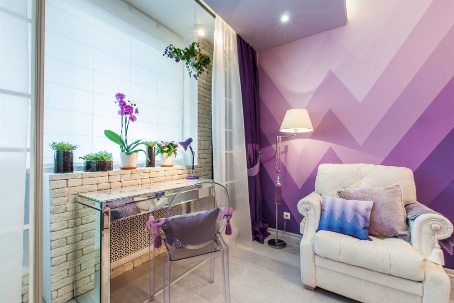 Натяжной потолок в спальне