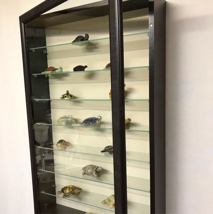 Витрина настенная Кент