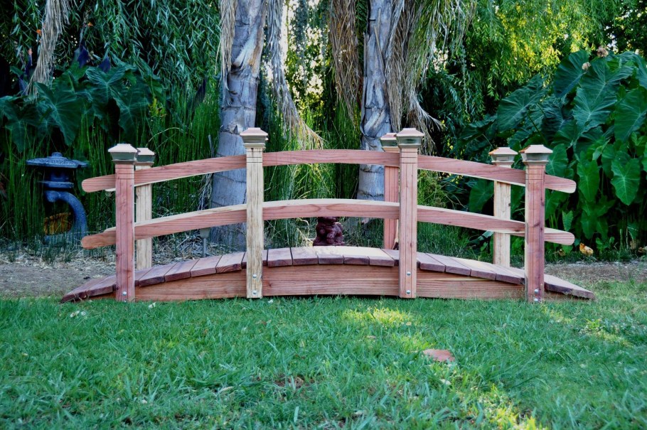 Мостик декоративный для дачи