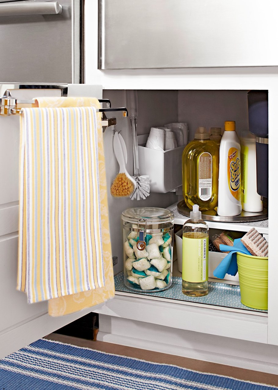 Хранение кухонных полотенец на кухне