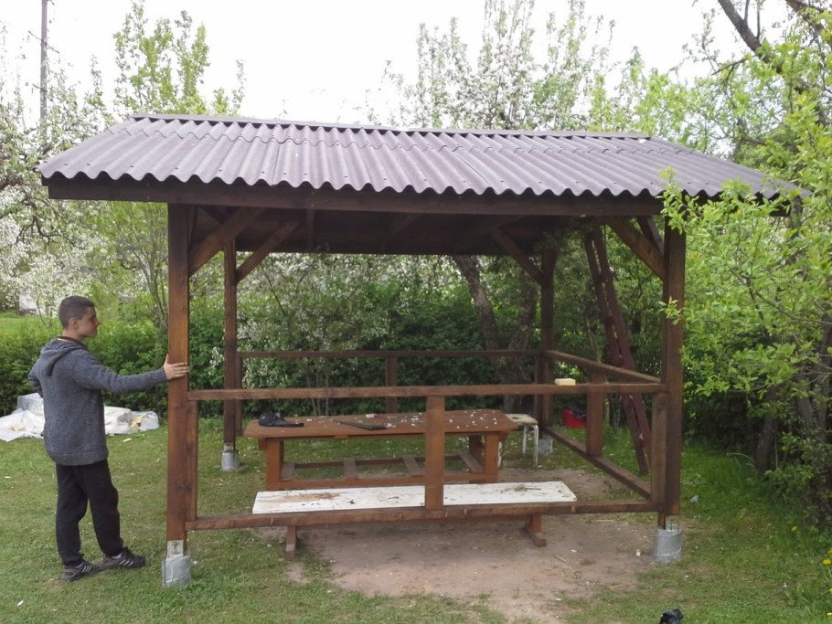 Отделка беседки