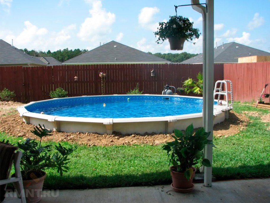 Каркасный бассейн с патио