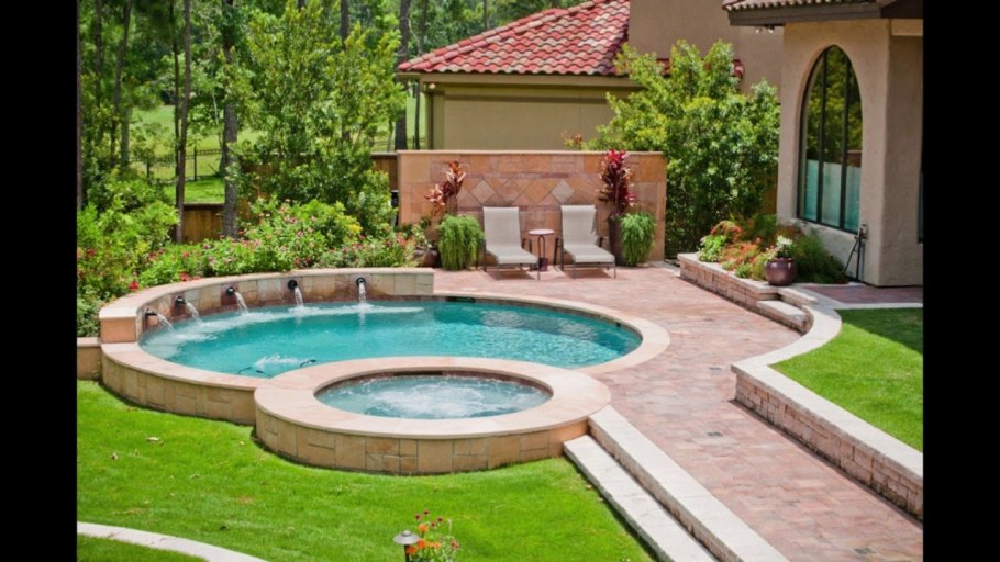 Ландшафт с бассейном