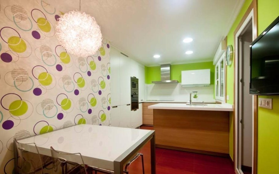 Фрески в интерьере кухни