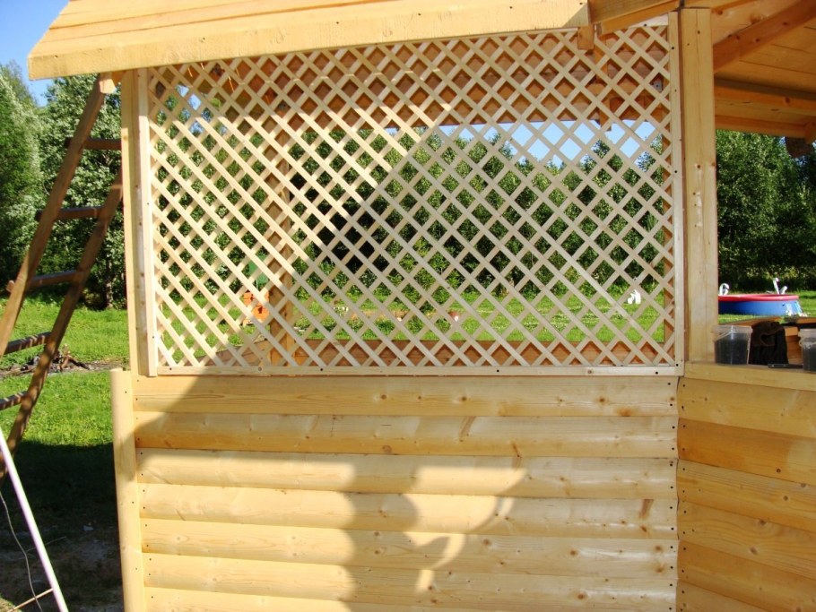 Решётка(пергола,шпалера) деревянная 138*109
