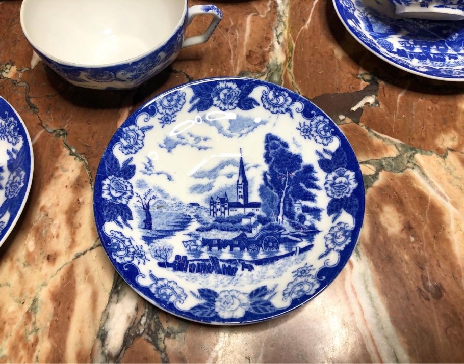 Керамика подглазурная роспись