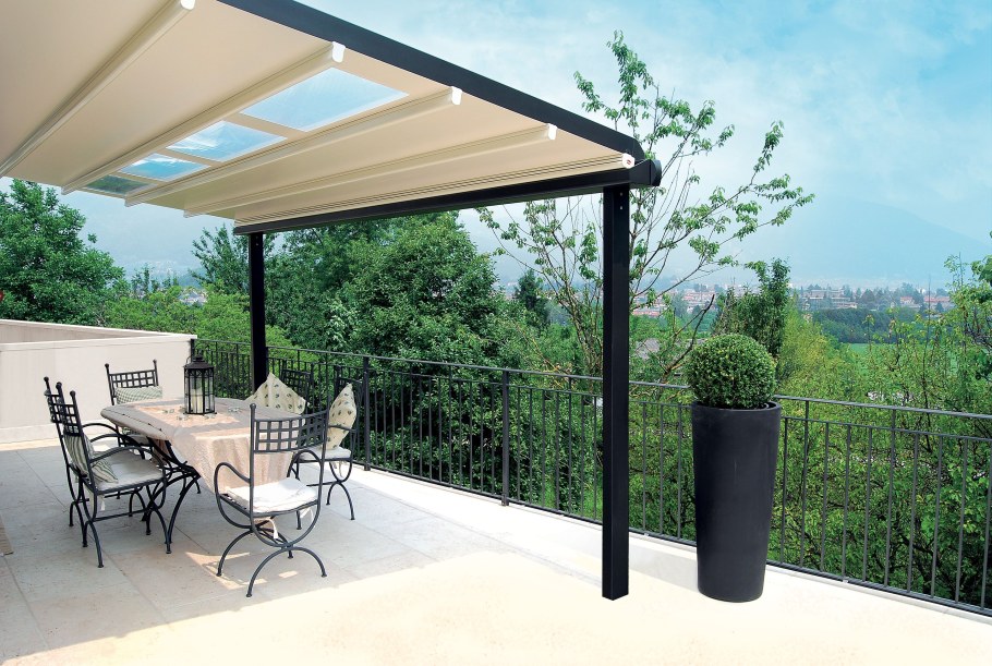 Беседка к дому из металла