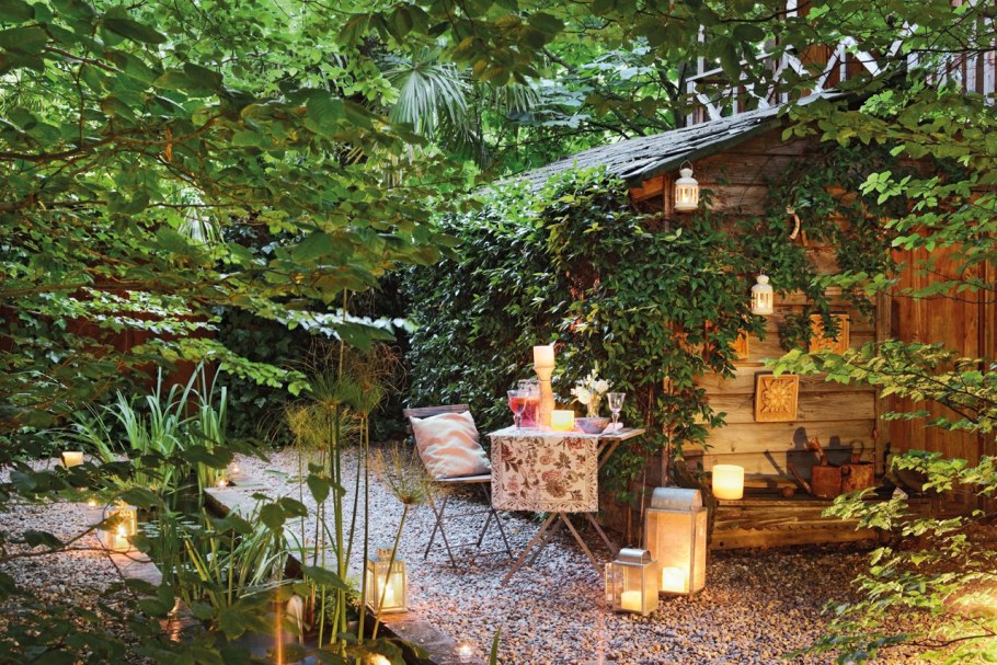 Укромный уголок в саду