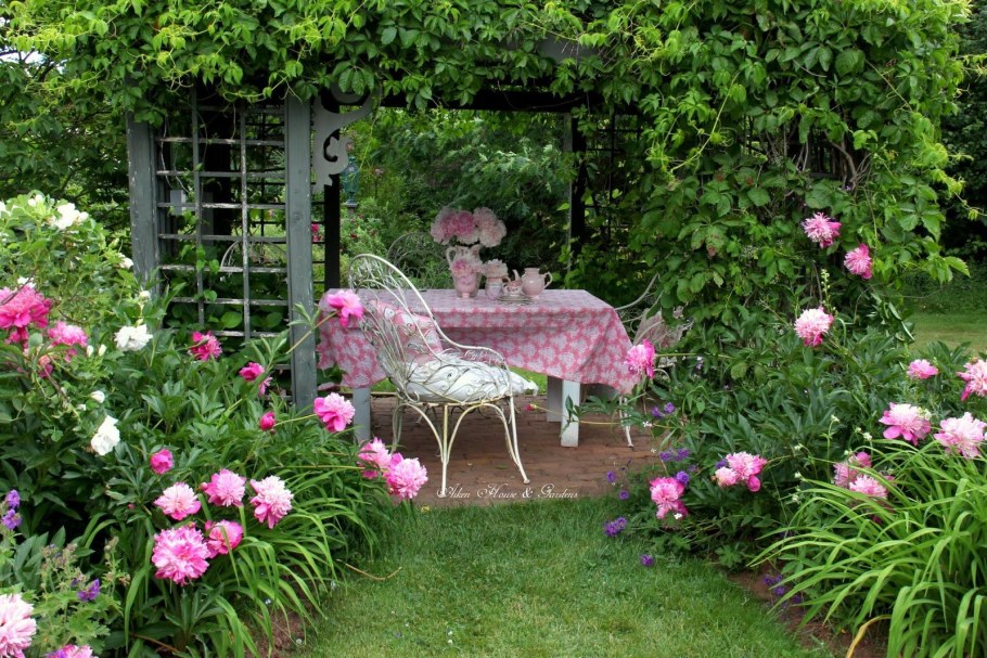 Secret Garden беседка