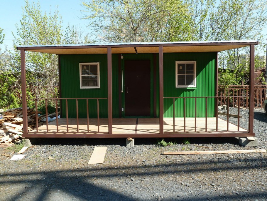 Домик из вагончика