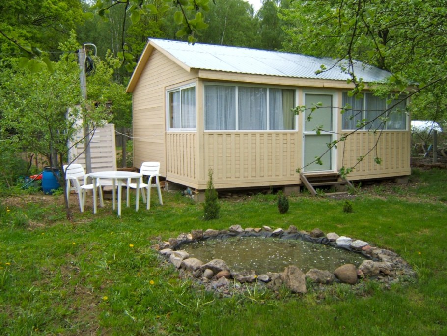 Жилые вагончики для дачи